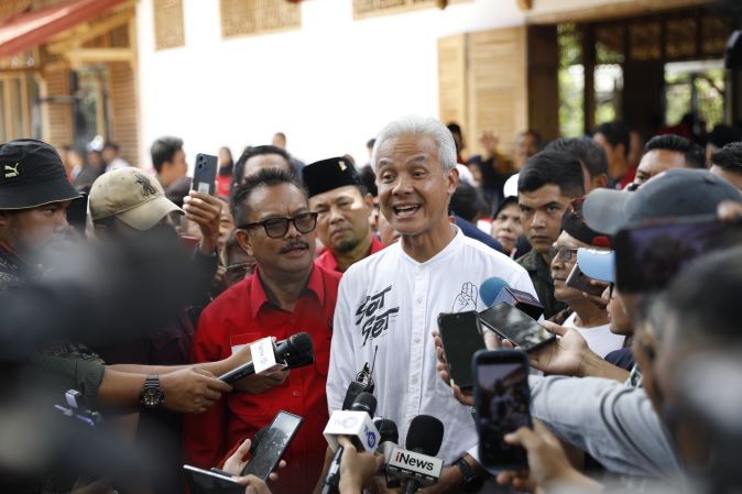 INI KATA GANJAR, KPU MASA MINTA MAAF TERUS