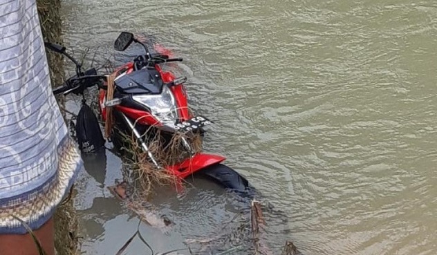 SEORANG WARGA TEWAS TERSERET BANJIR BANDANG DI GROBOGAN