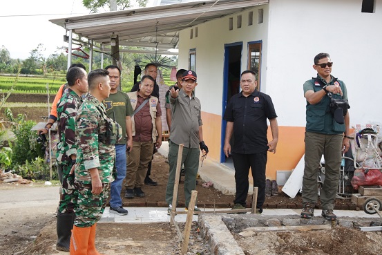 PERCEPATAN PEMBANGUNAN RUMAH TAHAN GEMPA DI CIANJUR