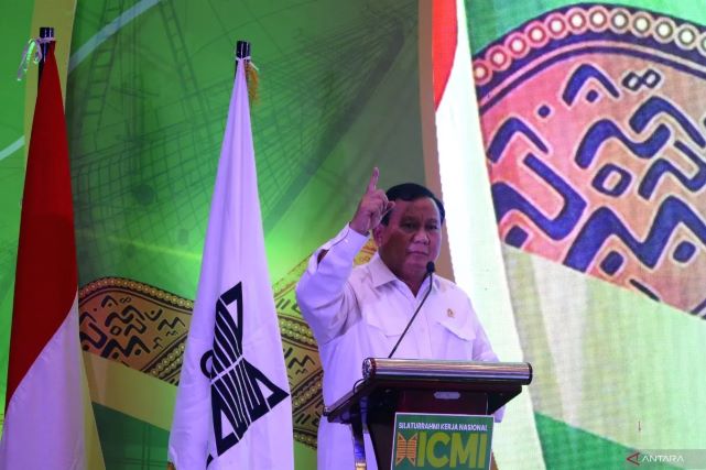 RELAWAN TIM DOZER SOSIALISASIKAN VISI MISI PRABOWO GIBRAN DI SULSEL