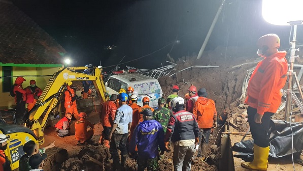 KEPALA DAERAH HARUS ANGGARKAN BIAYA TAK TERDUGA TANGGAP BENCANA