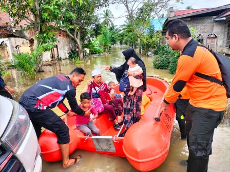 CUACA EKSTREM DAN BENCANA HIDROMETEOROLOGI ANCAM INDONESIA HINGGA PEBRUARI