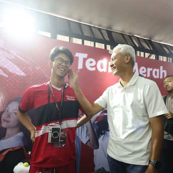 ALAM TANDING BADMINTON, GANJAR KASIH WEJANGAN AGAR MENANG
