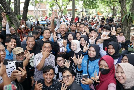 CERITA ARDHI BISA KULIAH DI AUSTRALIA BERKAT HETERO SPACE YANG DIPRAKARSAI GANJAR