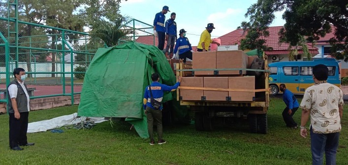 GOTONG ROYONG INSAN PENDIDIKAN BANTU KORBAN BANJIR KALIMANTAN SELATAN