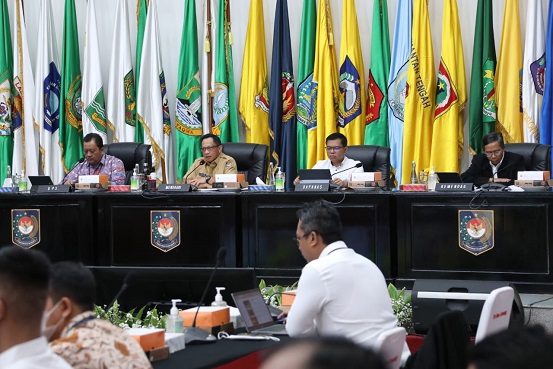 TEKAN INFLASI 3%, KEPALA DAERAH DIINGATKAN TURUN KE PASAR CEK HARGA PANGAN