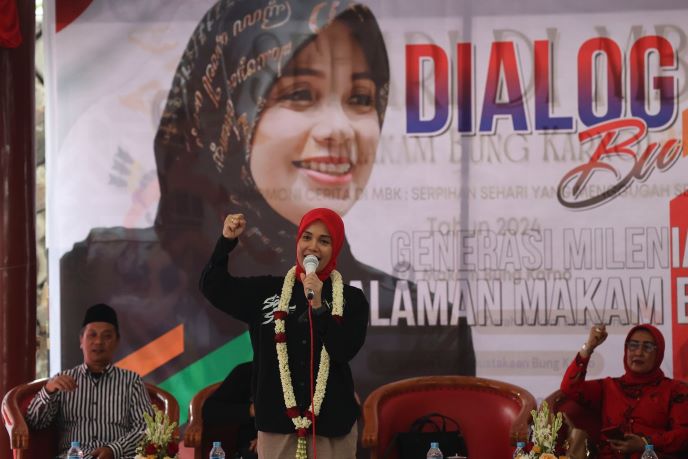 ATIKOH DENGAR ASPIRASI MILENIAL - GEN-Z BLITAR SOAL PENDIDIKAN HINGGA NASIONALISME