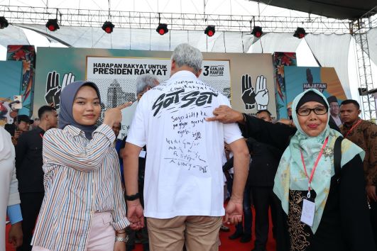 WARGA JABAR TITIP HARAPAN DI PUNDAK GANJAR, JANGAN LUPAKAN RAKYAT KECIL