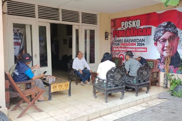 EKS RELAWAN PRABOWO SOLO RAYA NYATAKAN MIGRASI DUKUNGAN KE ANIES