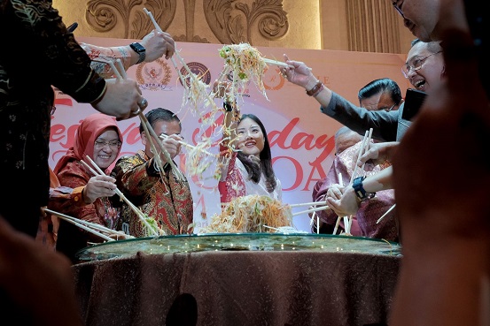 DAYA TARIK FESTIVAL BUDAYA TIONGHOA SAAT IMLEK DI MEDAN