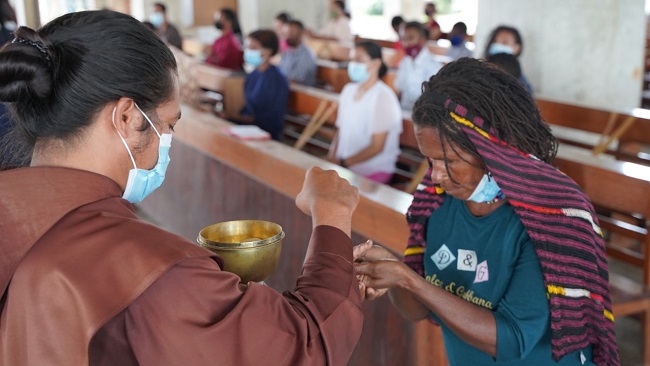 GEREJA SANG PENEBUS SENTANI TERAPKAN IBADAT DENGAN PROKES KETAT COVID-19