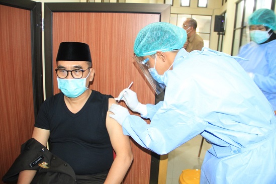 WAKIL WALI KOTA BLITAR: JANGAN TAKUT VAKSIN