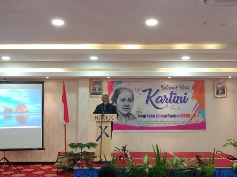 BUPATI JAYAPURA: JADILAH KARTINI DI BIDANG MASING - MASING