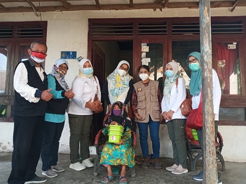 DI KOTA BLITAR ADA RANSUM CINTA UNTUK LANSIA