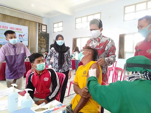 VAKSINASI KOTA BLITAR CAPAI 47%