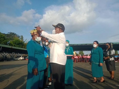 DI JAMBORE PKK, BUPATI  JAYAPURA INGATKAN IBU TELADAN PROKES COVID-19