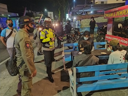 UMKM BOLEH BEROPERASI DENGAN PROKES KETAT
