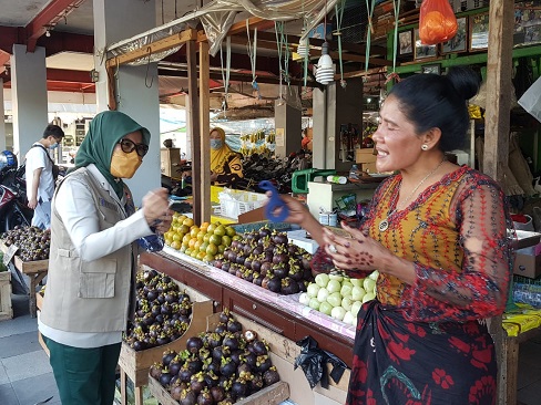 BNPB DISTRIBUSI MASKER GRATIS DI JATIM, DUKUNG PEMULIHAN SOSIAL EKONOMI RAKYAT 