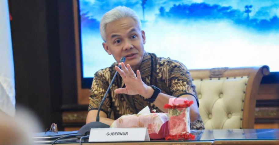 KIAT GANJAR HADAPI ORMAS YANG TOLAK INVESTASI