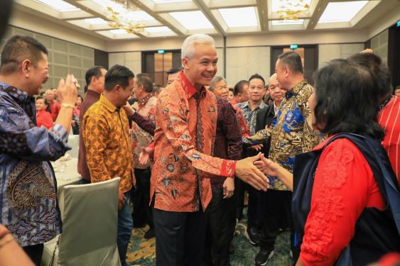 GANJAR INGATKAN MARGA TIONGHOA RAWAT KERUKUNAN INDONESIA