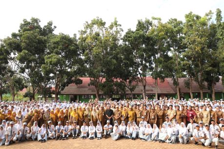 BUPATI TANAH LAUT DORONG LULUSAN SMK KERJA DI JEPANG, GAJI RATUSAN JUTA PER TAHUN
