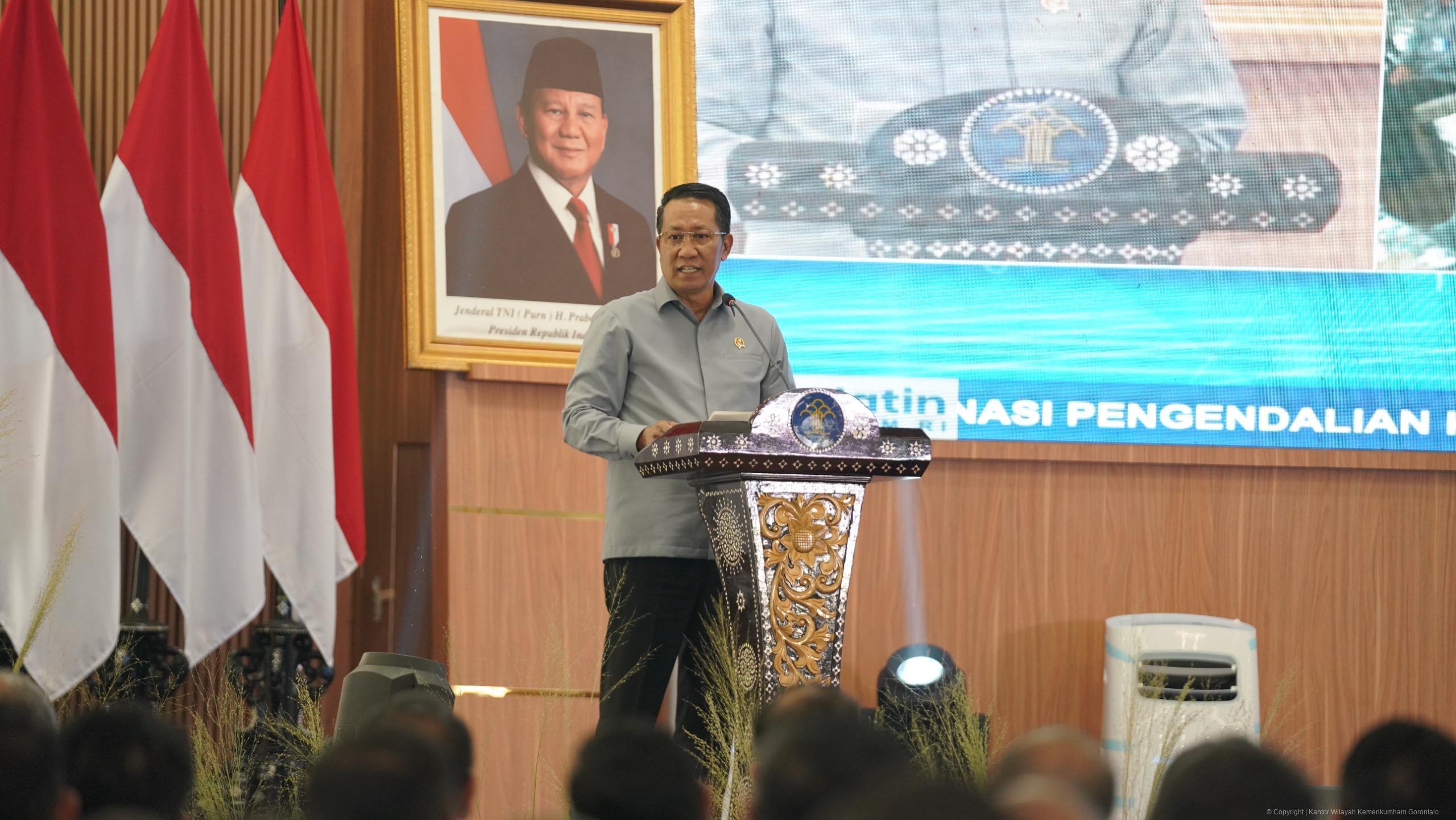 Ini Alasan Pemberian Abolisi untuk Tom Lembong dan Amnesti untuk Hasto