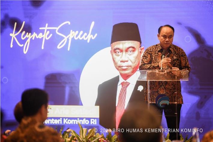 MARI BELAJAR OPTIMISME DAN KESAHAJAAN DARI BUNG HATTA
