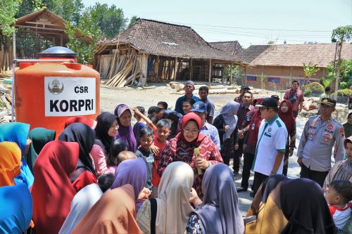 SUMUR DALAM, SOLUSI CERDAS ATASI ZONA MERAH KEKERINGAN DI SRAGEN