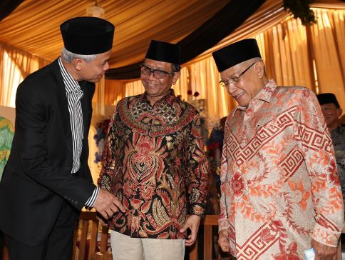 BERTEMU CUCU SYEKH ABDUL QADIR JAILANI, GANJAR DIDOAKAN DAN DAPAT AMALAN KHUSUS