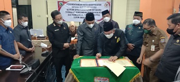 Bupati Kotabaru Tandatangani Rancangan Perubahan KUA dan PPAS Anggaran 2021