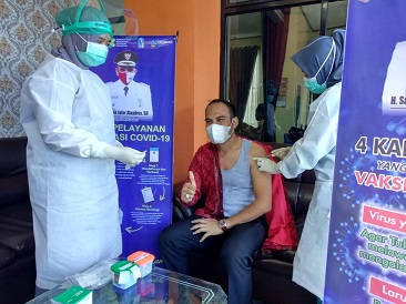 Pelaksanaan Vaksinasi C19 Tahap  Satu dan Dua di Kotabaru Berjalan Aman dan Lancar