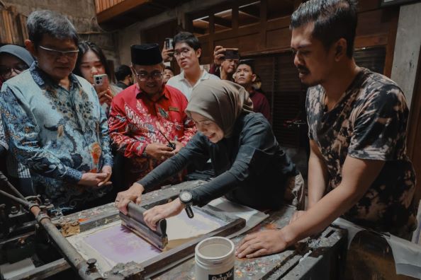 GUDANGNYA SENI, ATIKOH SEBUT INDUSTRI KREATIF JOGJA TAK PERLU DIRAGUKAN