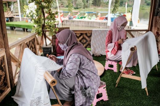 KEMENPAREKRAF DORONG PENGARUSUTAMAAN GENDER DI SEKTOR PAREKRAF