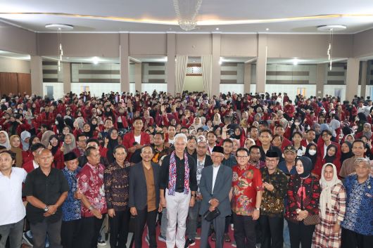 JIKA GANJAR PRESIDEN, KORUPTOR BAKAL DI-NUSAKAMBANGAN-KAN