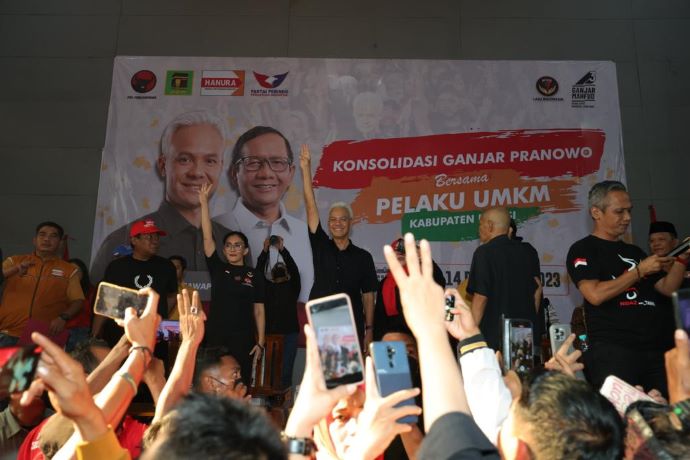 GANJAR TEGASKAN SIAP SIKAT PUNGLI DI DUNIA INDUSTRI