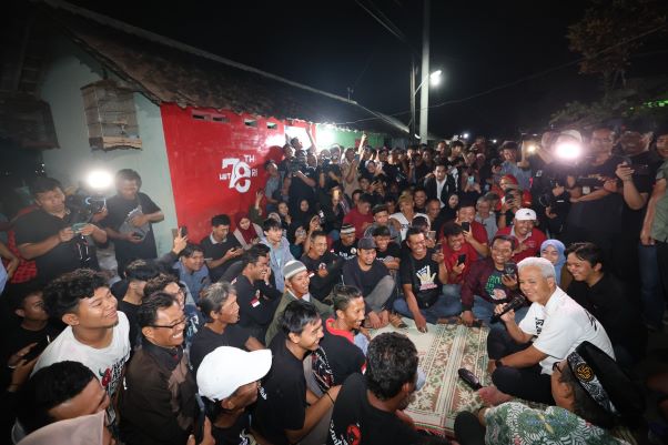 DIINAPI GANJAR, RUMAH IMAM MASJID DI KLATEN DIGERUDUK WARGA