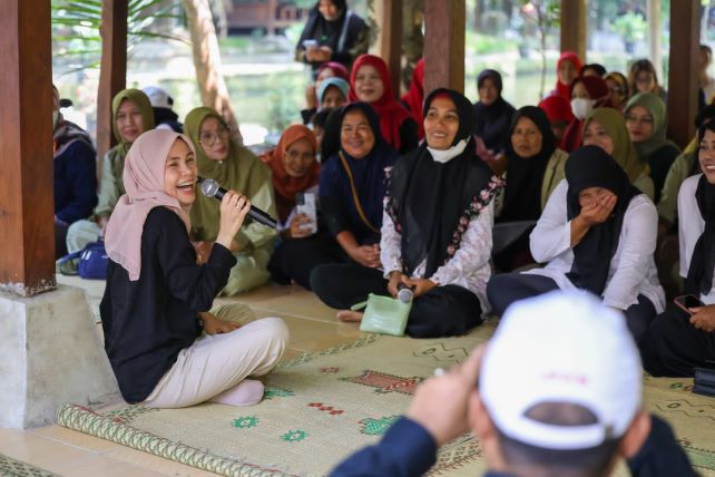 KETEMU IBU - IBU DI BANTUL, ATIKOH GANJAR BICARA STRATEGI PENANGANAN STUNTING