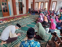 Disambati Warga Wadas Soal Sinyal, Ganjar Langsung Telpon Petinggi Telkom