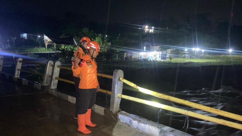 BANJIR TIAP HARI INTIP INDONESIA, BNPB MINTA WARGA SIAP TAS SIAGA BENCANA