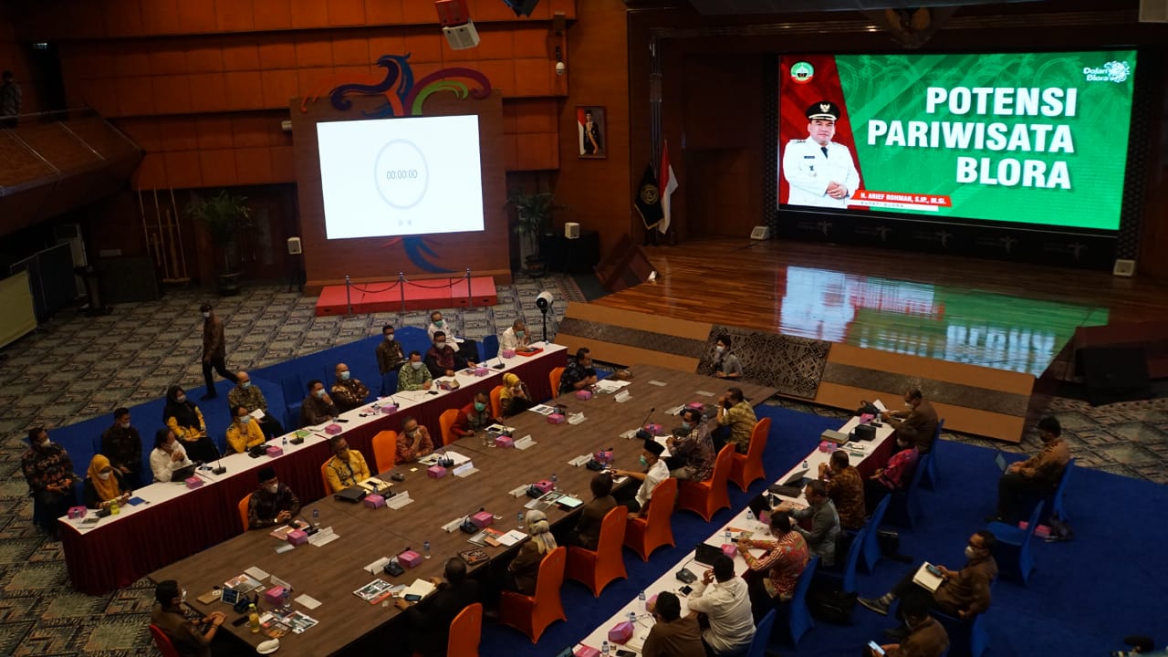 Bupati Paparkan Potensi Pengembangan Wisata Dolan Blora Pada Menteri Parekraf RI