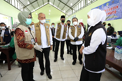 Kasus Omicron di Jatim Meningkat, Gubernur Khofifah: Mohon Tingkatkan Kewaspadaan dan Percepat Vaksinasi