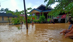 BPBD Kabupaten Penajam Paser Utara Imbau Masyarakat Tetap Waspada Meski Banjir Sudah Surut