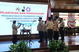 Kak Siti Atikoh Ganjar Pranowo Melantik Bupati Blora Jadi Kamabicab Pramuka Blora