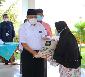 Wali Kota Blitar Salurkan Rastrada Tahap Tiga Secara Simbolis di Kelurahan Bendo.
