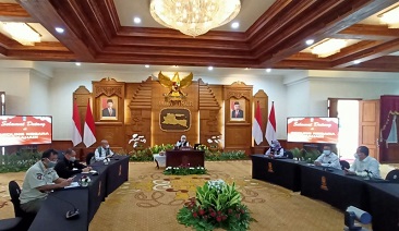 Menko Marves Minta Kepala Daerah Tekankan Pentingnya Prokes Pada Masyarakat