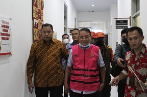 Kejati NTT Menetapkan Mantan Bupati Kupang Sebagai Tersangka