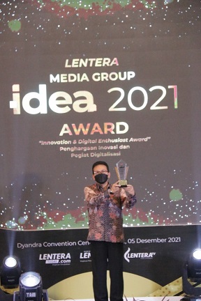 Gelar IDEA 2021, Lentera Media Beri Penghargaan Gubernur Khofifah dan Sejumlah Kepala Daerah di Jatim