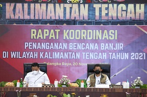 Rakor Penanganan Banjir di Kalimantan Tengah, Kepala BNPB Sampaikan Arahan Utama Pengendalian Banjir