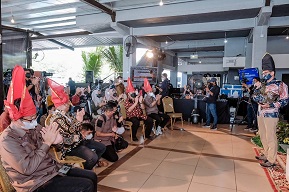 Menparekraf Dorong Pelaku Fesyen di Makassar Kembangkan Potensi Produk Kreatif