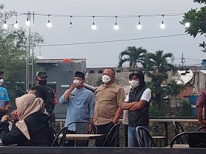 Dukung Pariwisata Aman Covid, Kepala BNPB Berikan 5.000 Masker ke Desa Wisata Pamegarsari